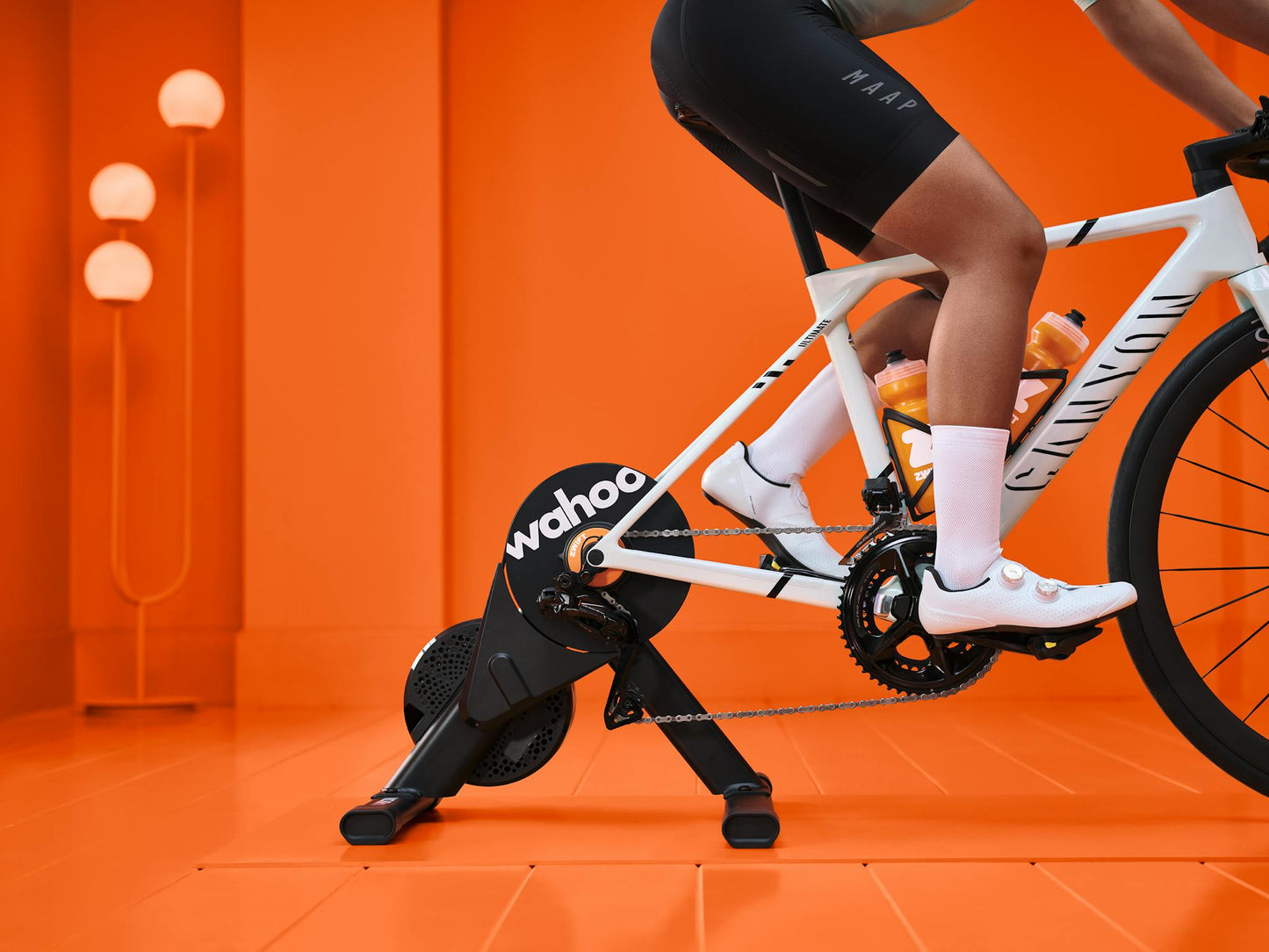 Wahoo KICKR CORE 2 With Zwift Cog & Click Smart Trainer, Orange Cog 3rd generation